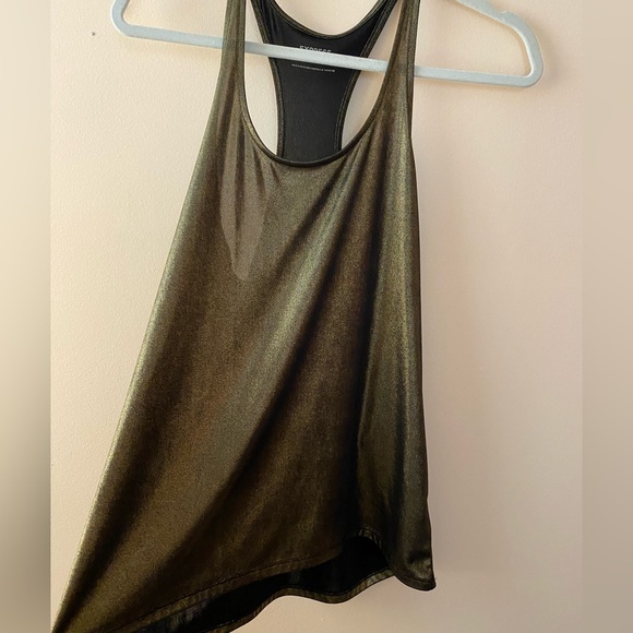 Express Gold Metallic Tank Top Size S - Picture 4 of 6